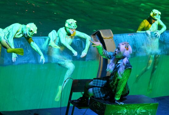 Водное шоу "Кощей" в Москвариуме на ВДНХ