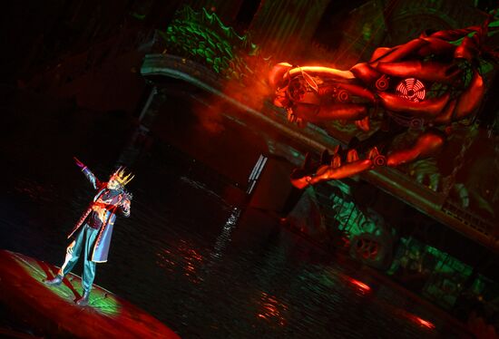 Водное шоу "Кощей" в Москвариуме на ВДНХ