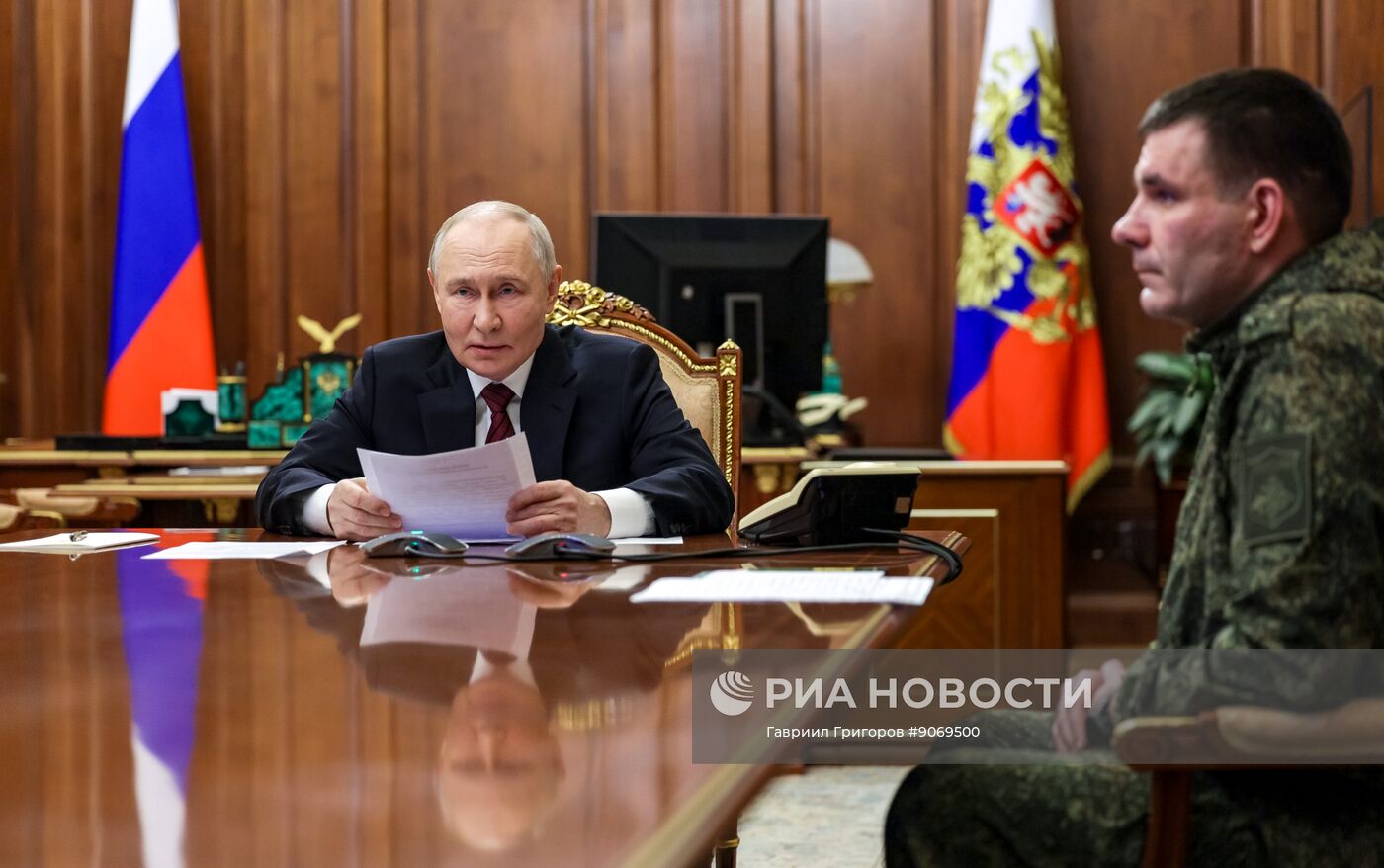Президент Владимир Путин провел совещание по ситуации в зоне СВО
