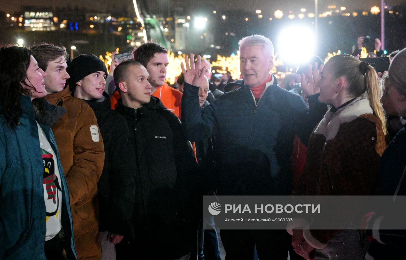 Открытие катка в "Лужниках"