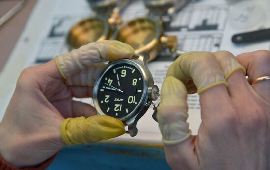 Работа  "Златоустовского часового завода"