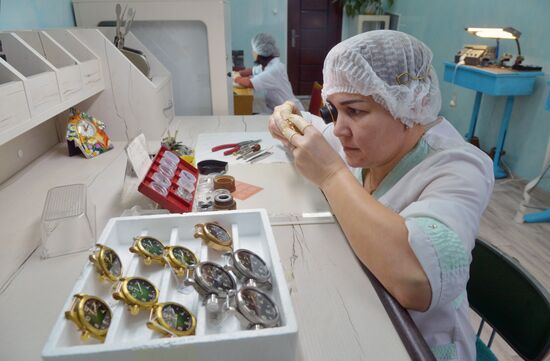 Работа  "Златоустовского часового завода"