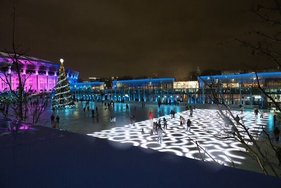 Открытие катка в "Лужниках"