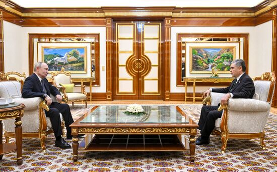 Рабочий визит президента РФ Владимира Путина в Туркменистан