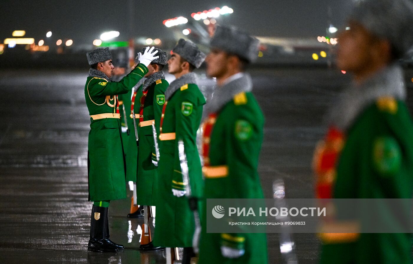 Рабочий визит президента РФ Владимира Путина в Туркменистан