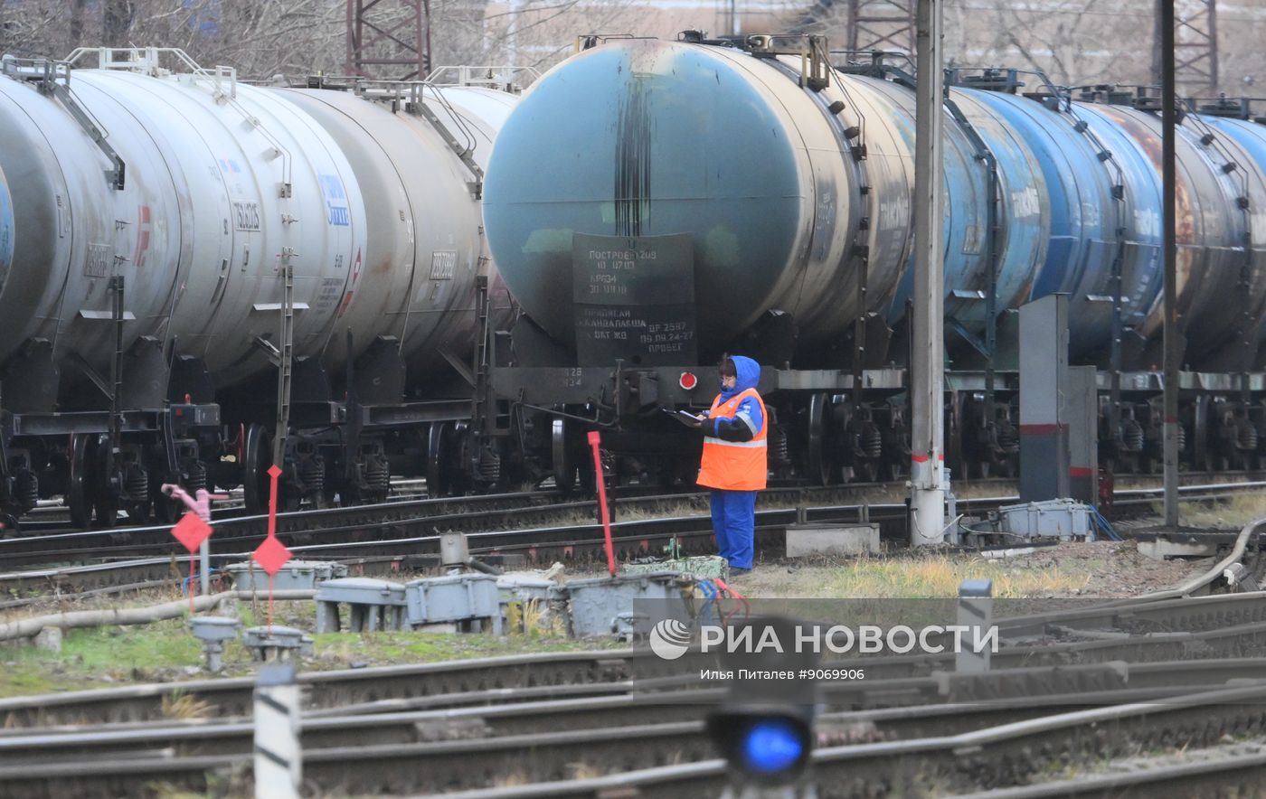 В России рассматривают снятие запрета на экспорт бензина и дизтоплива для непроизводителей 