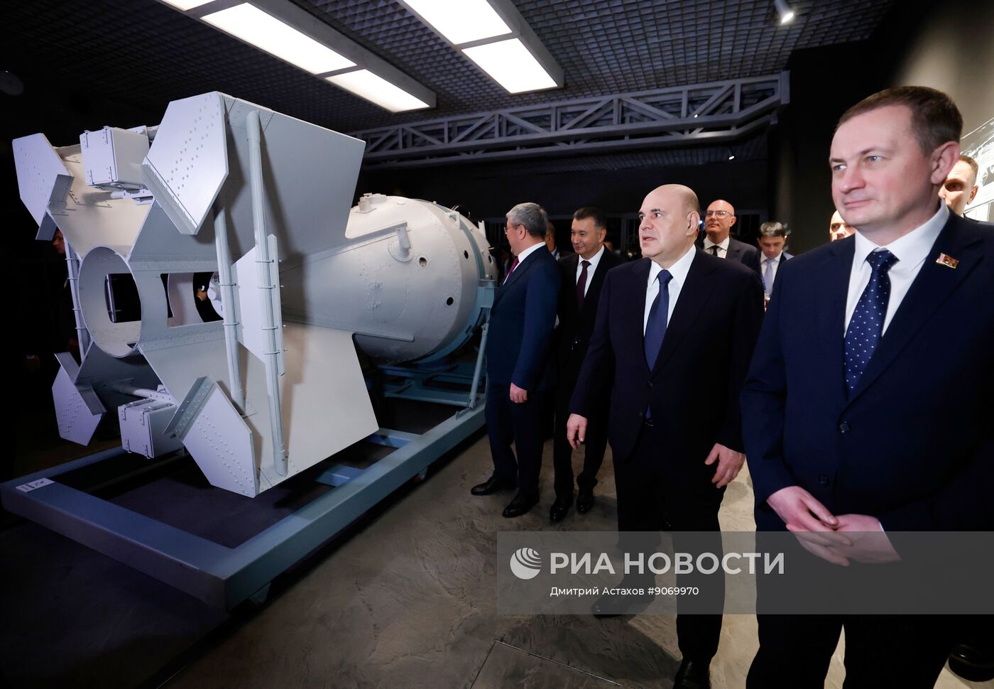 Премьер-министр Михаил Мишустин и главы правительств ЕАЭС посетили экспозицию музея "Атом" на ВДНХ