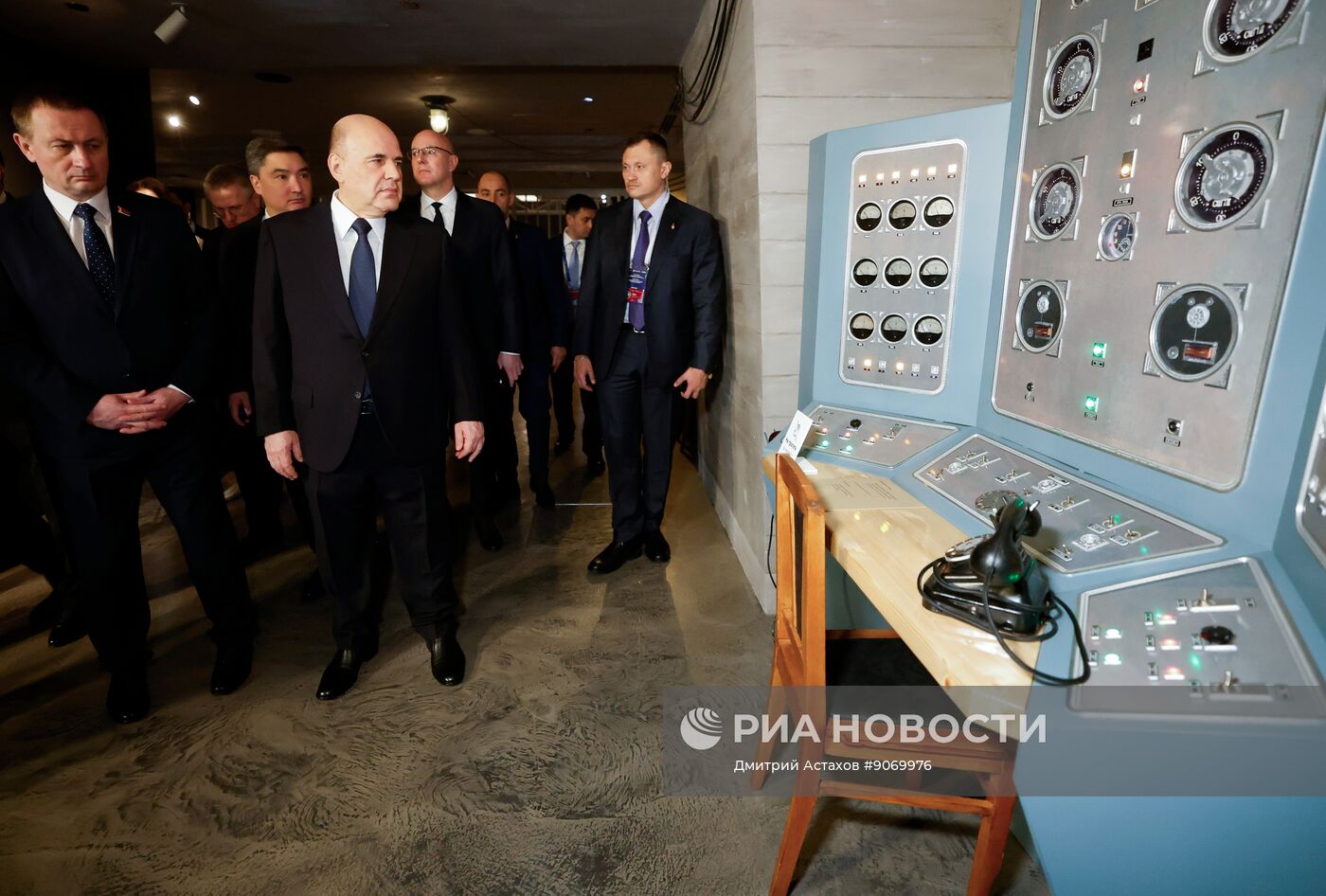 Премьер-министр Михаил Мишустин и главы правительств ЕАЭС посетили экспозицию музея "Атом" на ВДНХ