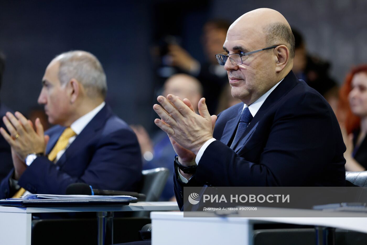 Премьер-министр Михаил Мишустин и главы правительств ЕАЭС посетили экспозицию музея "Атом" на ВДНХ