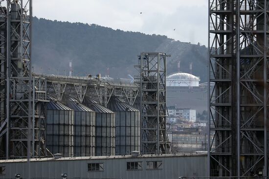 Нефтяной терминал в порту Новороссийска