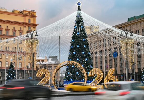 Предновогодняя Москва