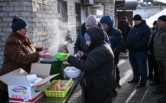 Центр гуманитарной помощи в Лисичанске