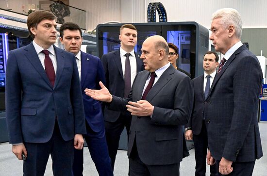 Премьер-министр Михаил Мишустин посетил Центр практической подготовки для машиностроения в Москве