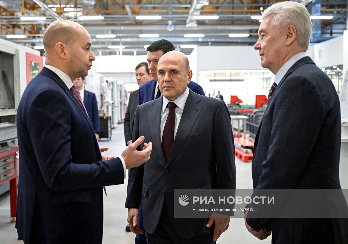 Премьер-министр Михаил Мишустин посетил Центр практической подготовки для машиностроения в Москве