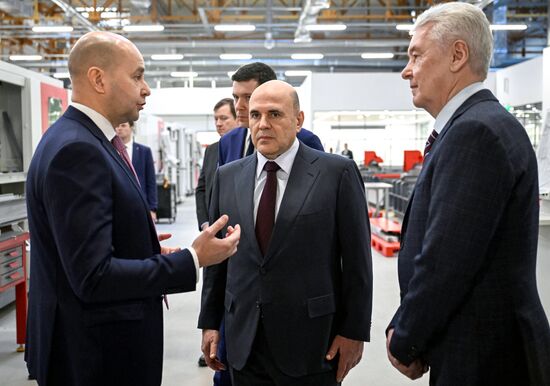 Премьер-министр Михаил Мишустин посетил Центр практической подготовки для машиностроения в Москве