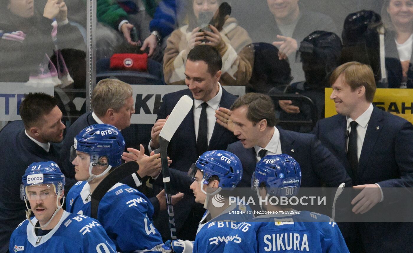 Хоккей. КХЛ. "Динамо" (Москва) - "Спартак" (Москва)