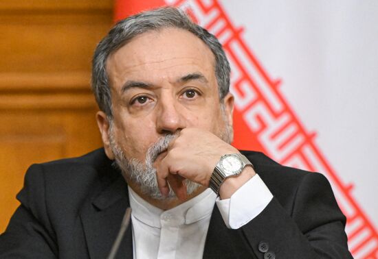 Встреча глав МИД РФ и Ирана Сергея Лаврова и Аббаса Аракчи