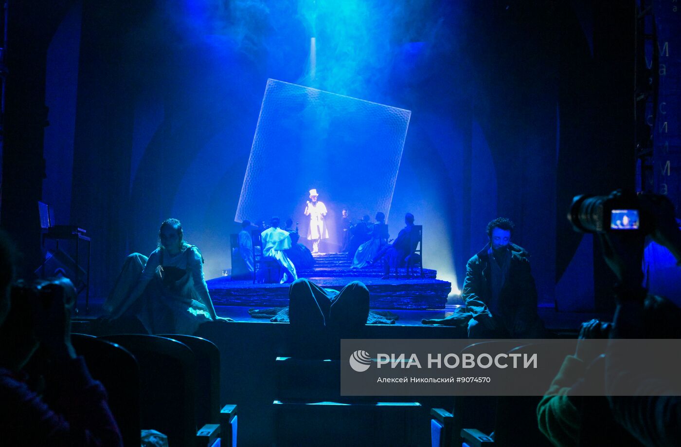 Спектакль "Герой нашего времени?" в Театре Гоголя