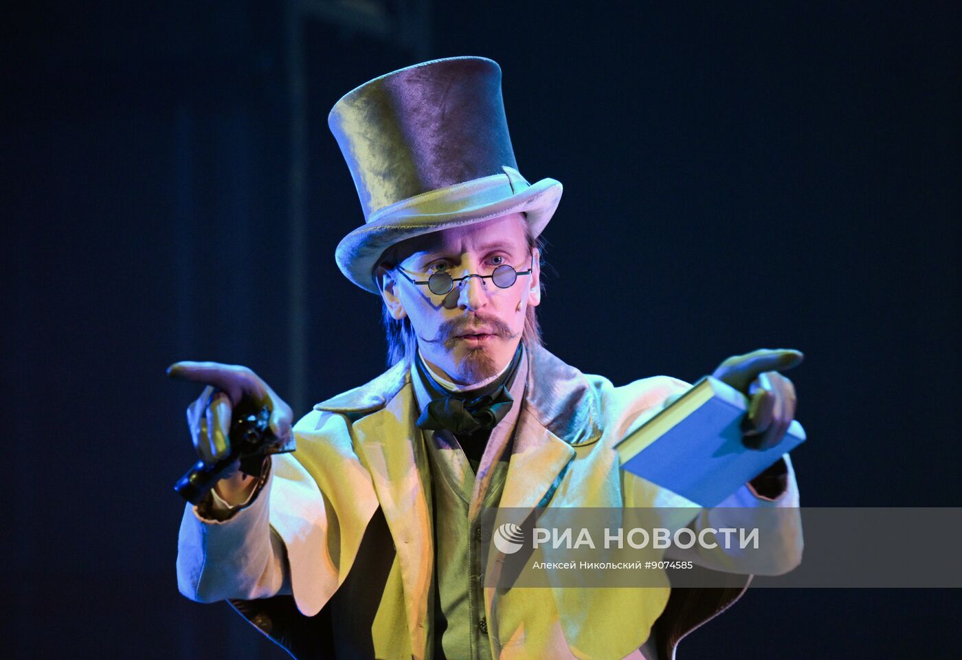 Спектакль "Герой нашего времени?" в Театре Гоголя