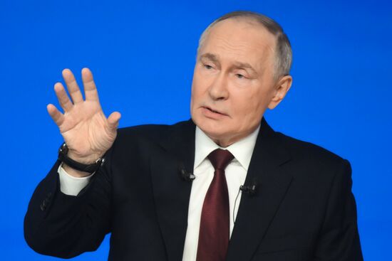 "Итоги года" с Владимиром Путиным 