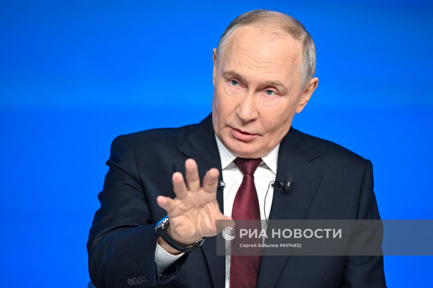 "Итоги года" с Владимиром Путиным 