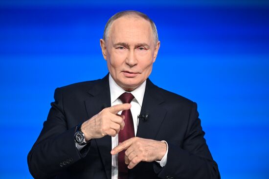 "Итоги года" с Владимиром Путиным 