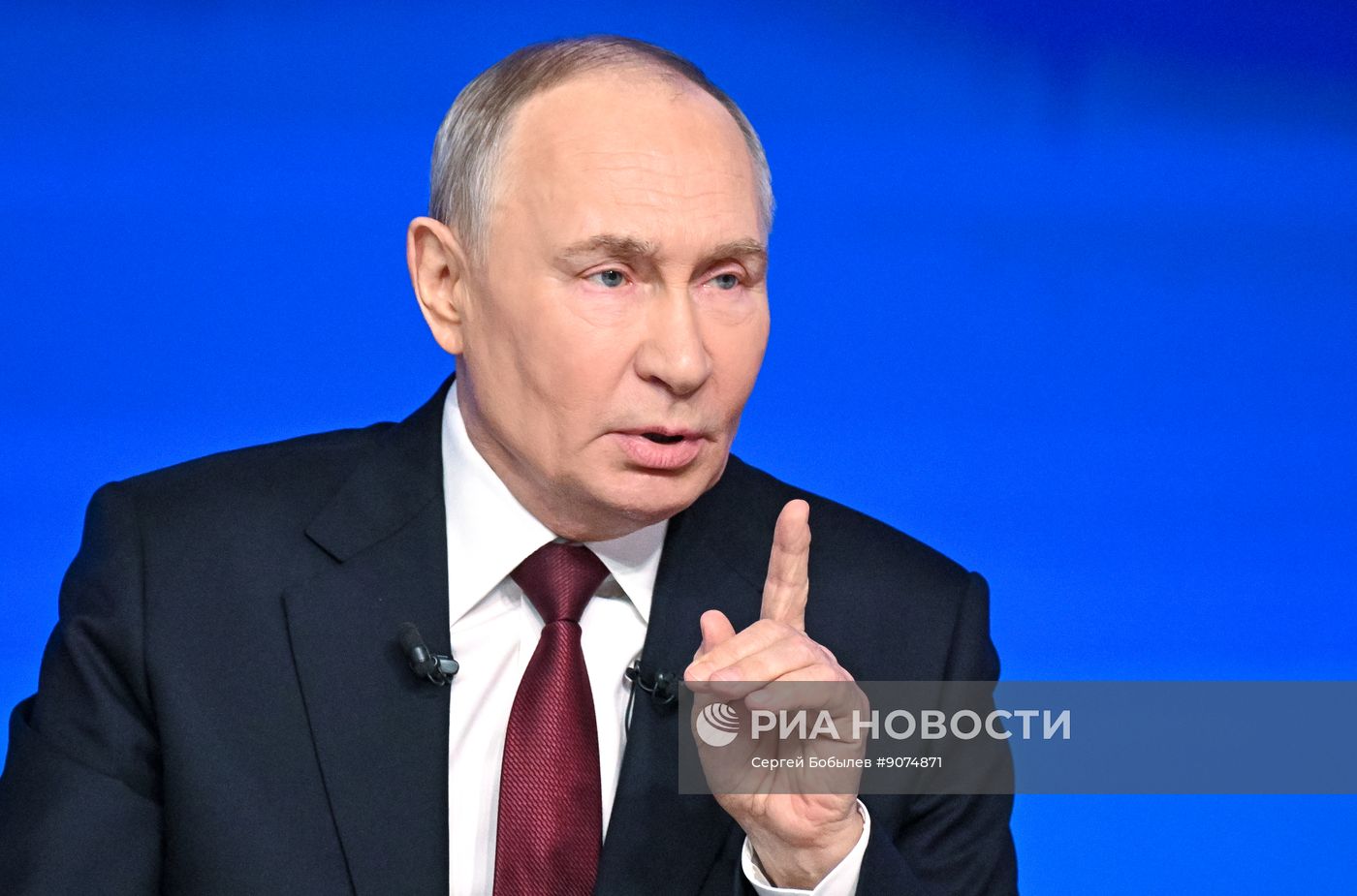 "Итоги года" с Владимиром Путиным 