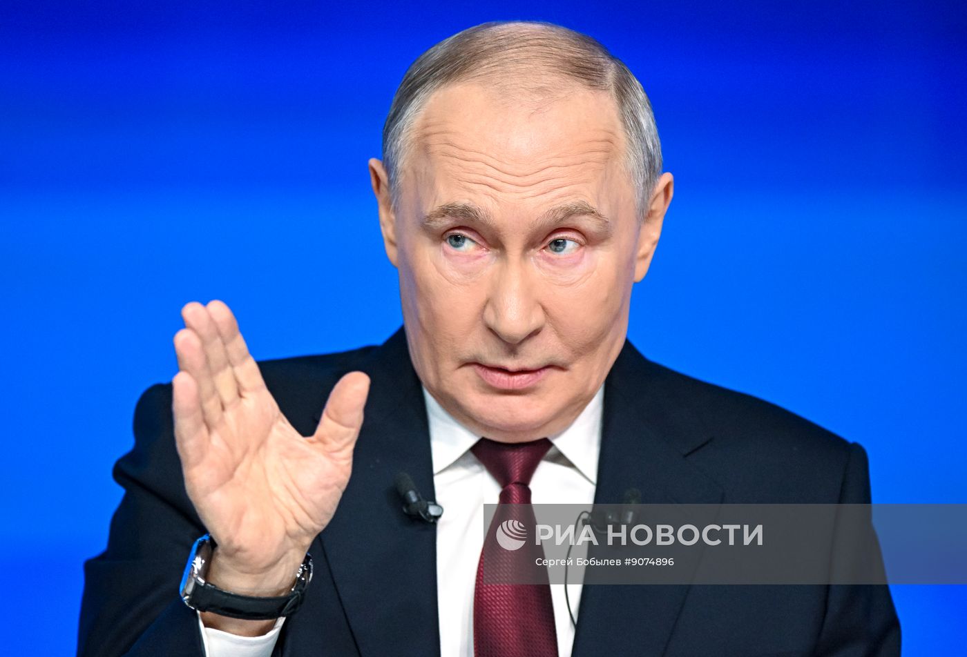 "Итоги года" с Владимиром Путиным 