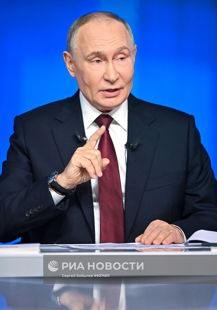"Итоги года" с Владимиром Путиным 