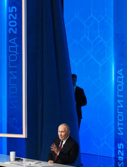 "Итоги года" с Владимиром Путиным 