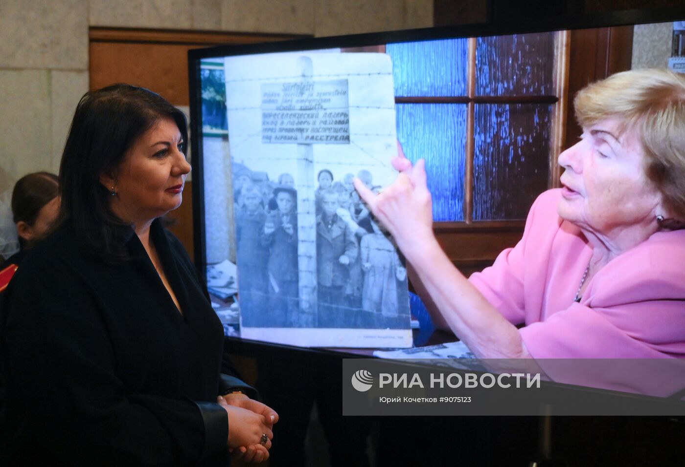 Открытие фотовыставки проекта "Отражение: 1941-1945" в Москве