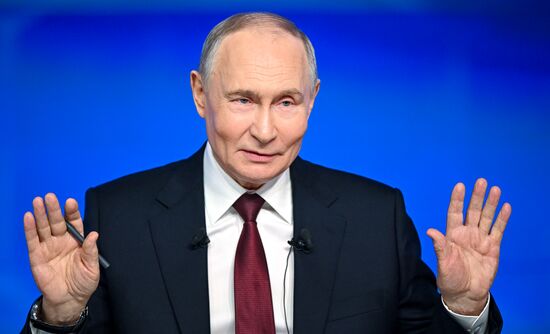 "Итоги года" с Владимиром Путиным 