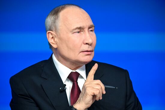 "Итоги года" с Владимиром Путиным 