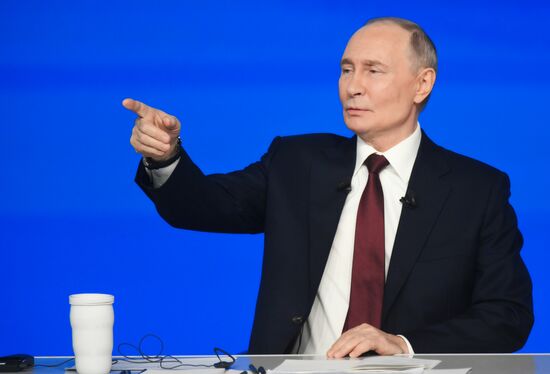 "Итоги года" с Владимиром Путиным 