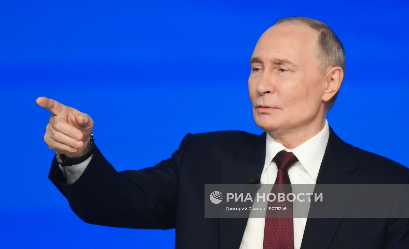 "Итоги года" с Владимиром Путиным