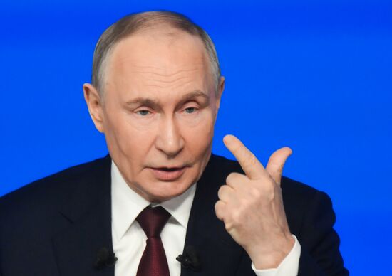 "Итоги года" с Владимиром Путиным 