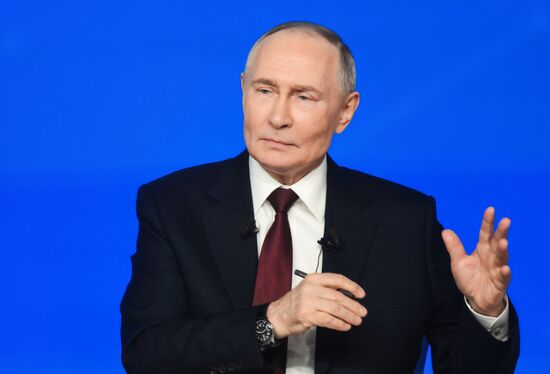 "Итоги года" с Владимиром Путиным 