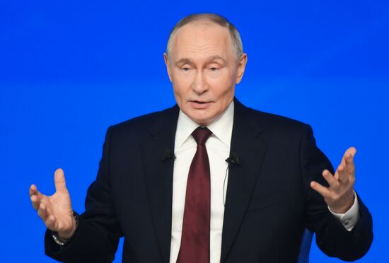 "Итоги года" с Владимиром Путиным 