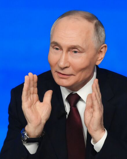 "Итоги года" с Владимиром Путиным 