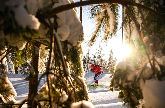 Биатлон. 3 этап. Кубок Содружества. Женщины. 10 км. Гонка преследования