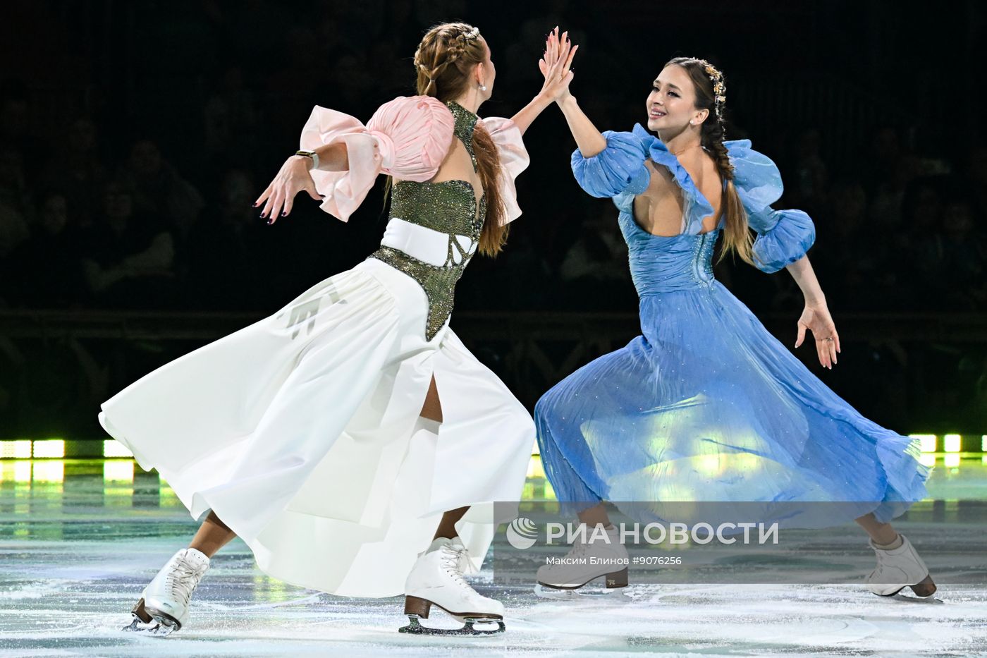 Ледовое шоу "Золушка"