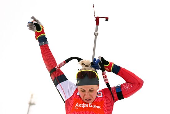 Биатлон. 3 этап. Кубок Содружества. Женщины. 12.5 км. Масс-cтарт