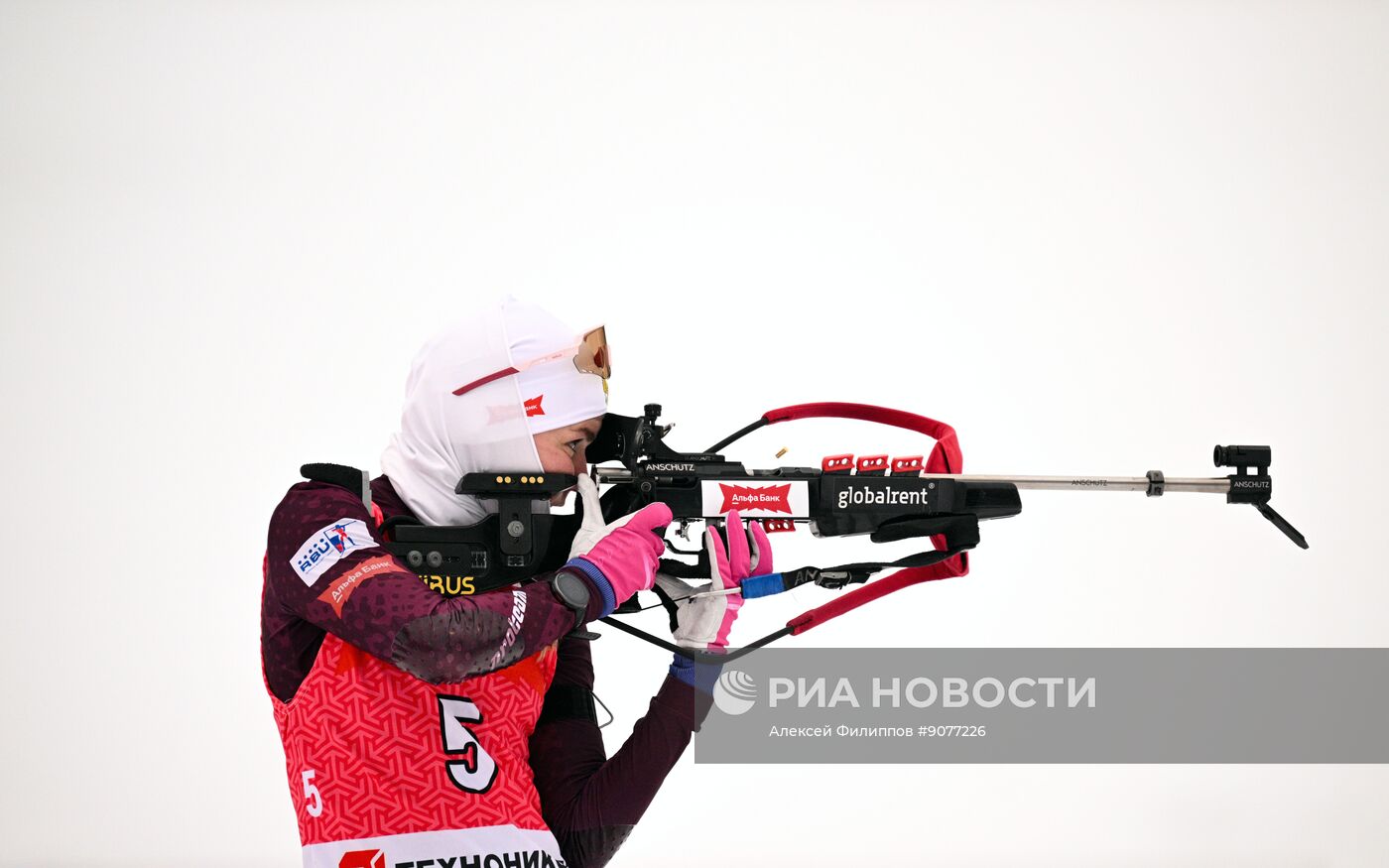 Биатлон. 3 этап. Кубок Содружества. Женщины. 12.5 км. Масс-cтарт