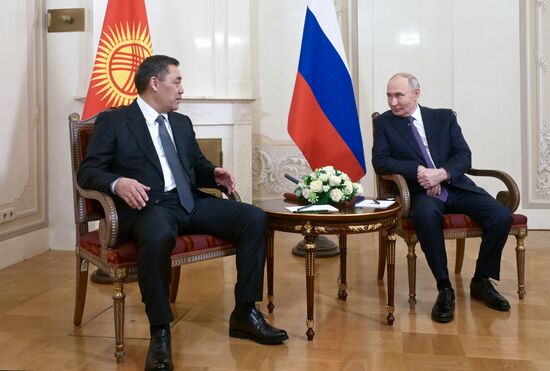 Президент Владимир Путин принял участие в работе Высшего Евразийского экономического совета