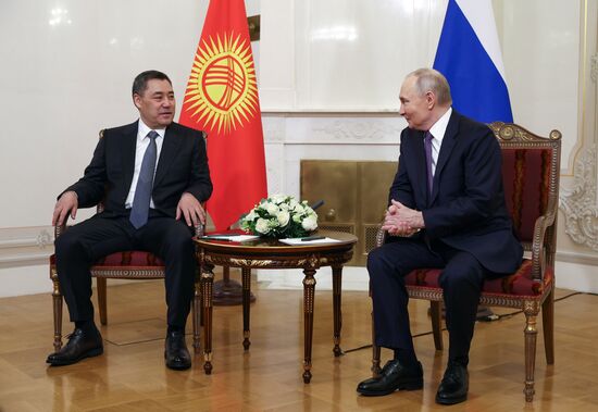 Президент Владимир Путин принял участие в работе Высшего Евразийского экономического совета