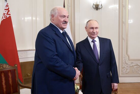 Президент Владимир Путин принял участие в работе Высшего Евразийского экономического совета