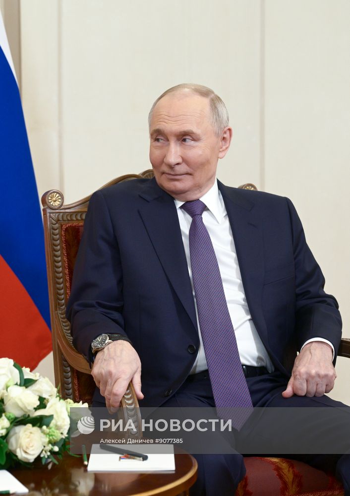 Президент Владимир Путин принял участие в работе Высшего Евразийского экономического совета