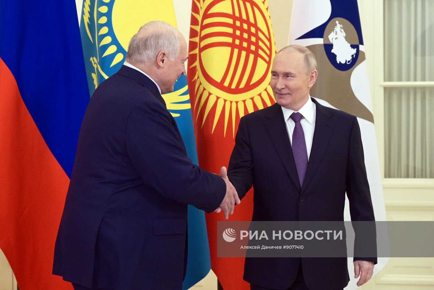 Президент Владимир Путин принял участие в работе Высшего Евразийского экономического совета