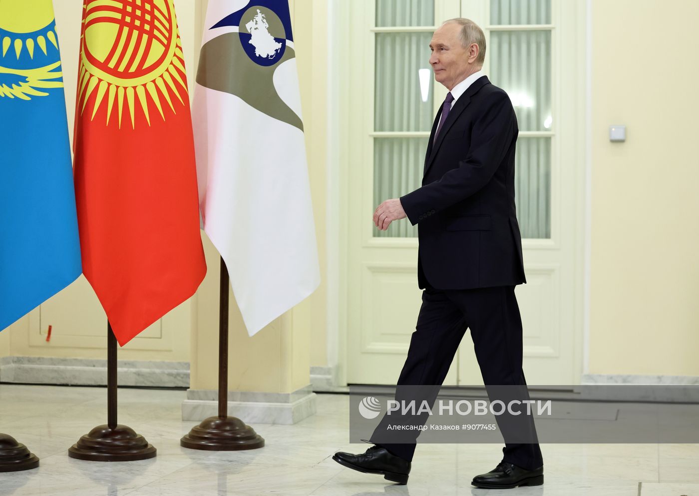 Президент Владимир Путин принял участие в работе Высшего Евразийского экономического совета
