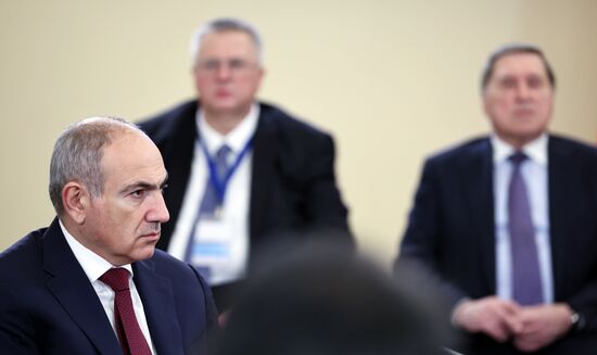 Президент Владимир Путин принял участие в работе Высшего Евразийского экономического совета